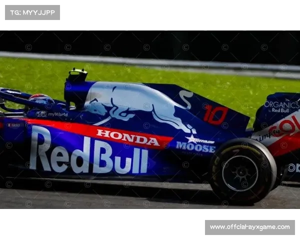 红牛车队携手Puma推出速度与激情主题联名系列燃动赛道时尚新风潮 红牛车队携手Puma推出速度与激情主题联名系列燃动赛道时尚新风潮